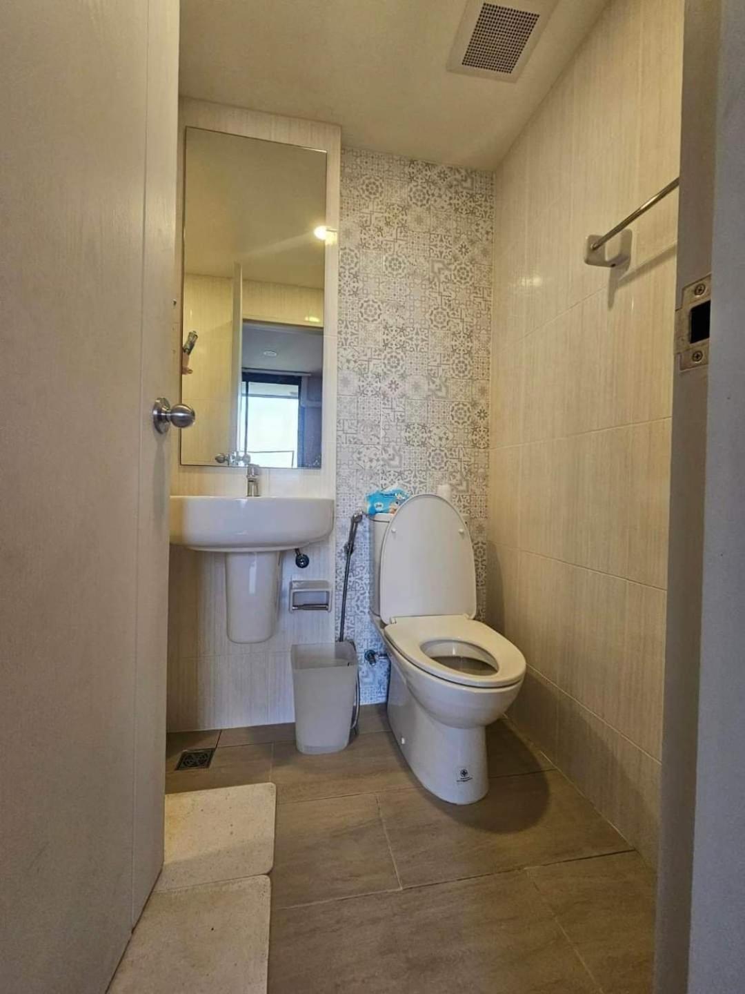 Near Safari Park And Bts Bangchan Swimming, Fitness, Cooking, Family-friendly